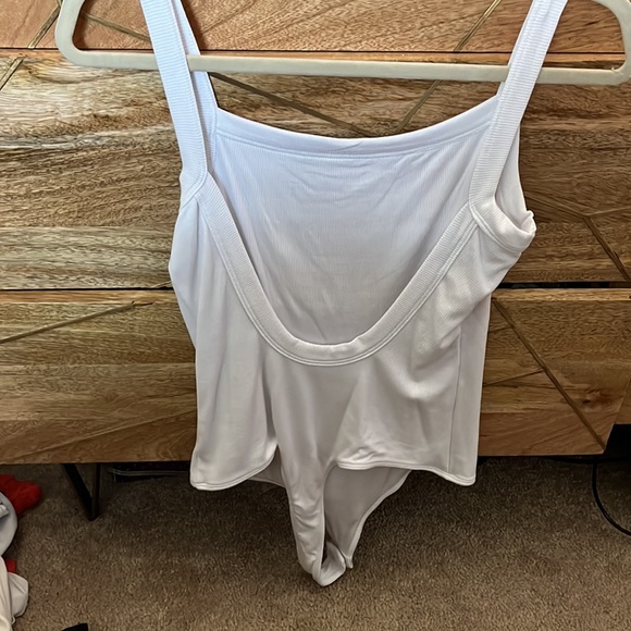 Clyque Genelle bodysuit - NWT - Picture 4 of 5